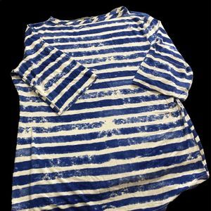 Women’s Blue Striped Tie Dye Comfy 3/4 length sleeve T-shirt